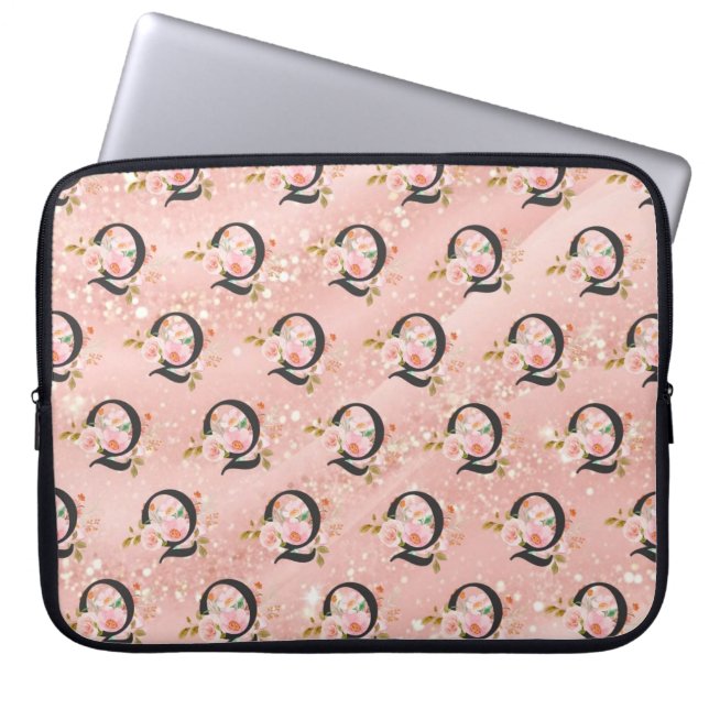 Buchstabe Q Laptopschutzhülle (Vorderseite)