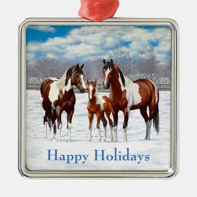 Bucht Pinto Paint Horns im Winter Schnee Silbernes Ornament (Vorne)