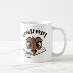 Buchtroverte Eule mit Buch und Kaffee Kaffeetasse