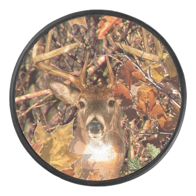 Buck Camouflage White Schwanz Deer Deco Eishockey Puck (Vorderseite)