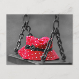 Buckethut auf Kids-Swing Postkarte
