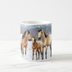 Buckskin Appaloosa Pferde im Schnee Kaffeetasse
