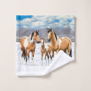 Buckskin Paint Horns in Snow Badhandtuch Set
