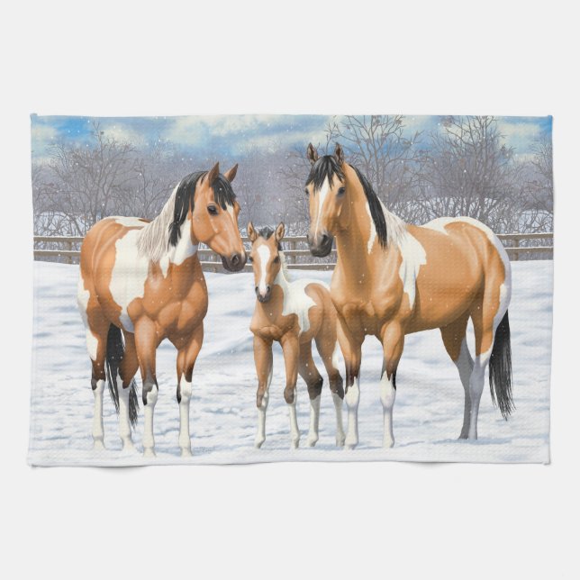 Buckskin Paint Horns in Snow Handtuch (Horizontal)