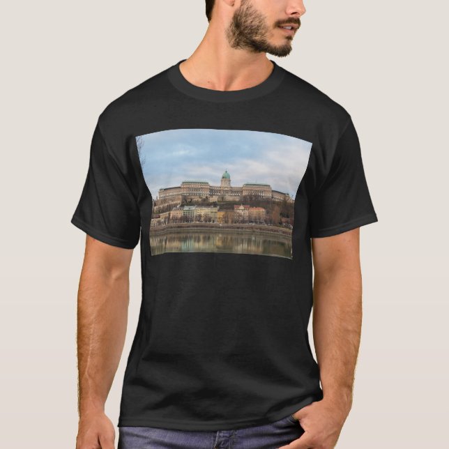 Buda Castle Ungarn Budapest am Tag T-Shirt (Vorderseite)