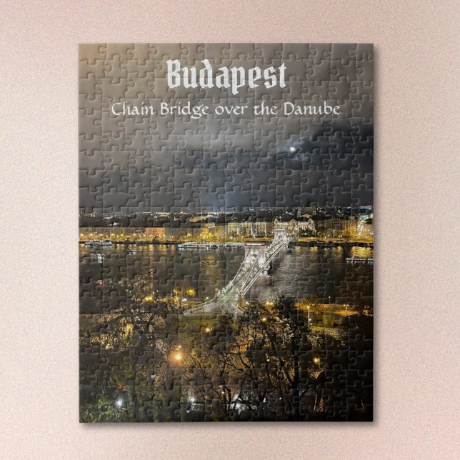 Budapest-Kettenbrücke-Puzzle Puzzle (Text is optional. Easy to remove or edit. Select Personalize Design to remove text.)