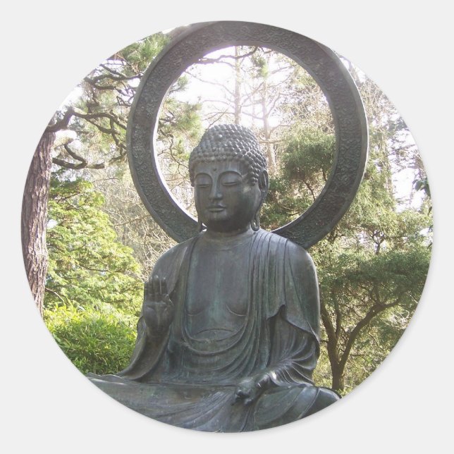 Buddha im japanischen Teegarten Runder Aufkleber (Vorderseite)