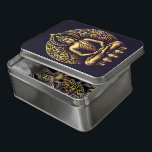 Buddha inmitten verzierter Blumenmuster Puzzle<br><div class="desc">Diese auffallende Darstellung erfasst einen ruhigen Buddha in einer meditativen Pose,  der mit komplizierten Blumenmustern und Symbolen geschmückt ist.</div>