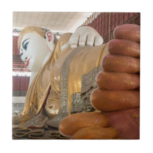 Buddha-Statue Füße Fliese