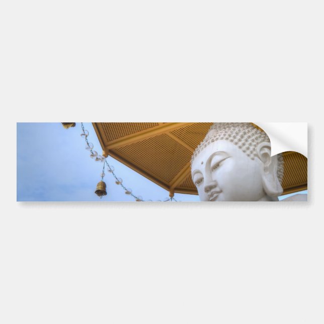 Buddha Statue in Blue Sky, Schirmglocken Autoaufkleber (Vorne)
