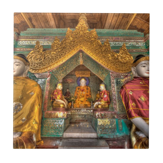 Buddhas in einem Tempel Fliese (Vorderseite)