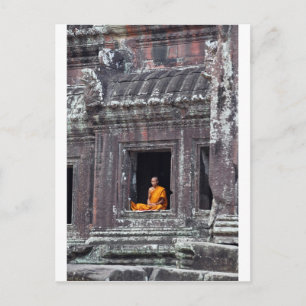 Buddhistischer Mönch meditiert Angkor Wat Postkarte