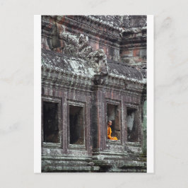 Buddhistischer Mönch meditiert Angkor Wat-Tempel Postkarte