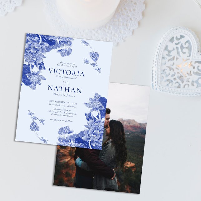 Budget Blue Floral Chinoiserie Chic Foto Hochzeit (Von Creator hochgeladen)