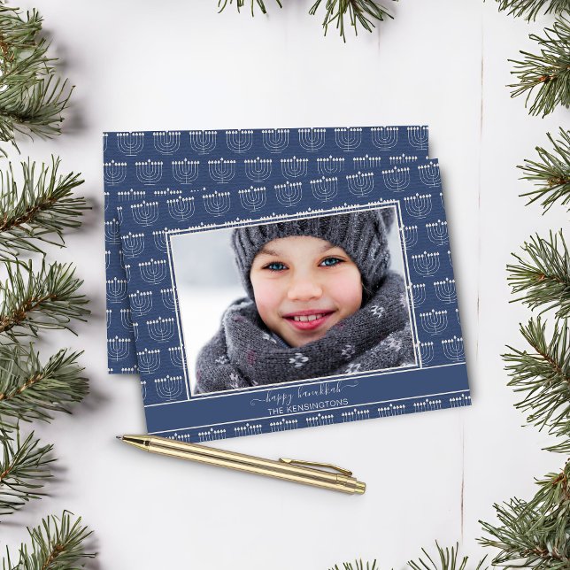 Budget Blue White Menorah Hanukkah Foto (Budget Blue White Menorah Hanukkah Photo Holiday Card)