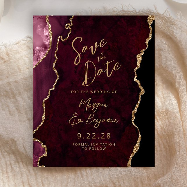 Budget Burgundy Red Agate Script Save the Date (Von Creator hochgeladen)