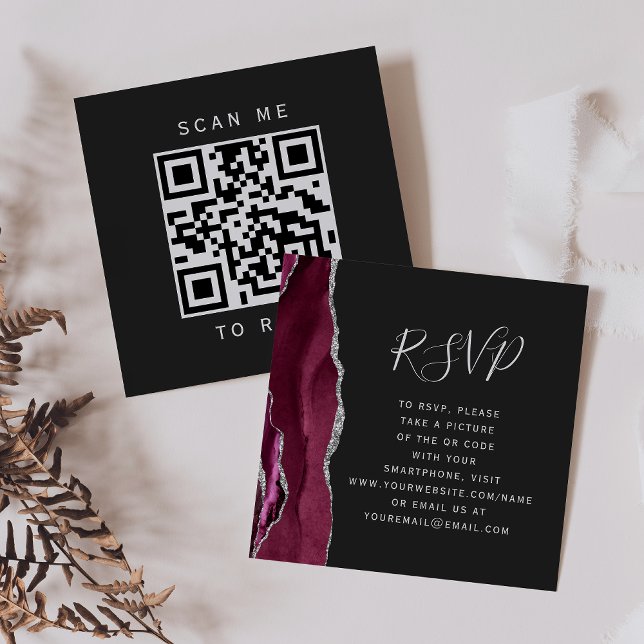 Budget Burgundy Silver Agate Dark QR Code RSVP Begleitkarte (Von Creator hochgeladen)