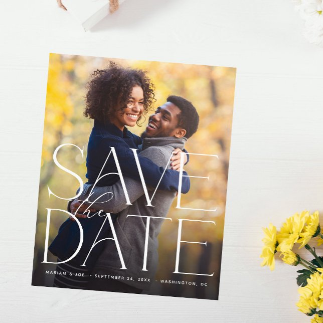 Budget Chic Foto Grand Save the Date Flyer (Von Creator hochgeladen)