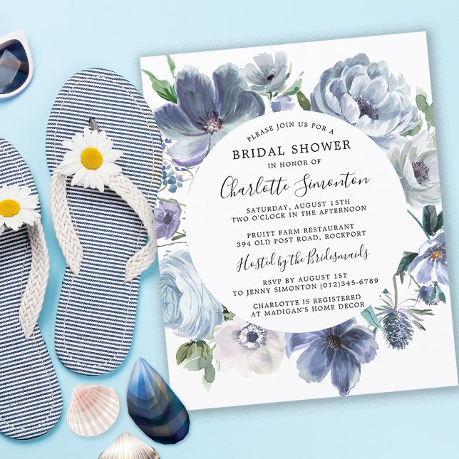 Budget Dusty Blue Floral Brautparty Einladung (Coastal Chic Dusty Blue Bridal Shower Invitation)
