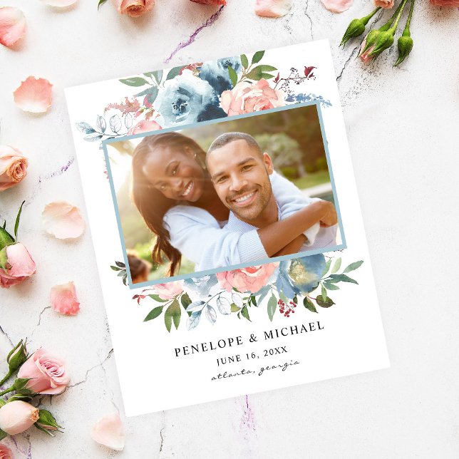 Budget Dusty Blue Pink Floral Save the Date Foto Flyer (Von Creator hochgeladen)