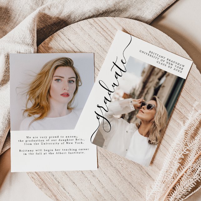 Budget Eleganter Script Graduate Foto Abschluss Ankündigung (Von Creator hochgeladen)