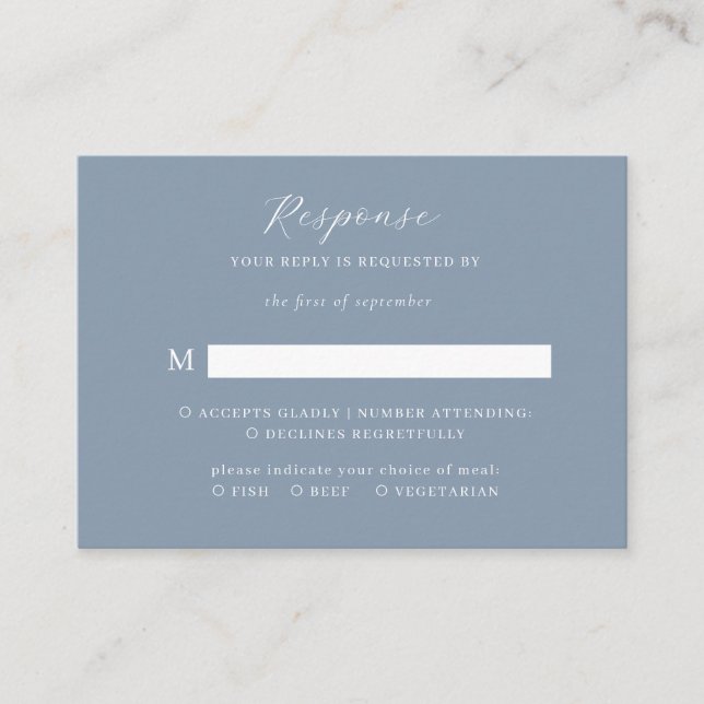BUDGET Elegantes Skript Dusty Blue Wedding Rsvp Begleitkarte (Vorderseite)