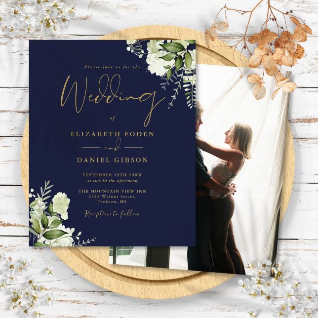 Budget Floral Navy Blue Gold Foto Hochzeit Einladu (Budget Floral Navy Blue Gold Photo Wedding Invite)