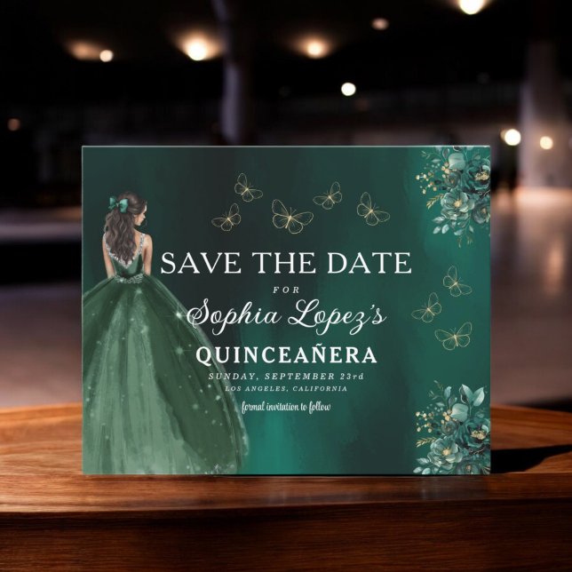 Budget Green Gold Quinceanera Save the Date Flyer (Von Creator hochgeladen)