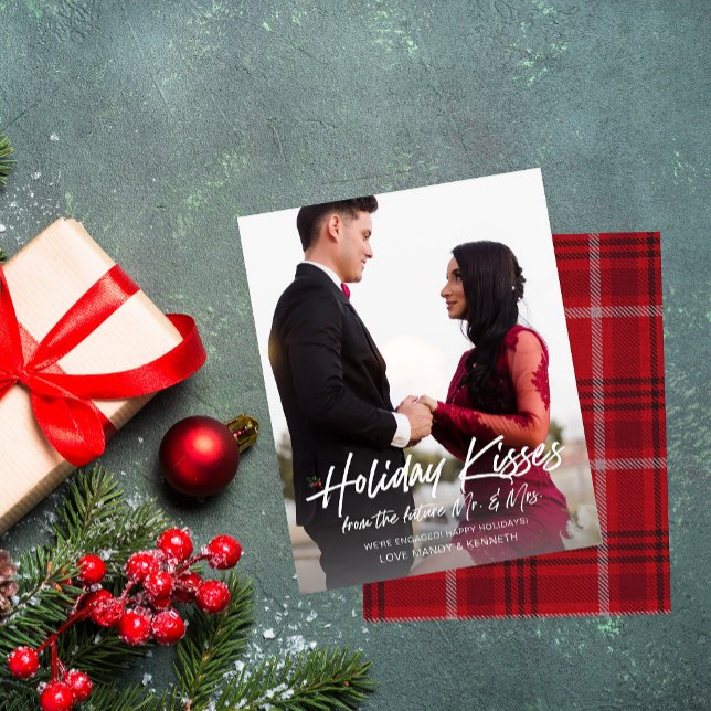 Budget Holiday Kiss Future Herr & Mrs. Foto Verlob (Von Creator hochgeladen)