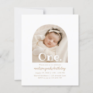 BUDGET Minimalistisch Boho Arch Foto 1. Geburtstag