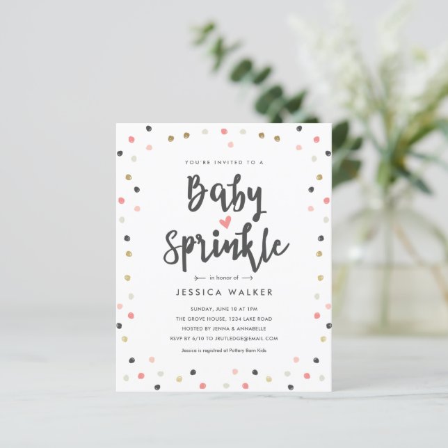 Budget Pink Confetti Baby Sprinkle Einladung (Stehend Vorderseite)