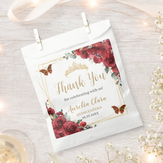 Budget Red Floral Gold Butterfiles Quinceanera XV Geschenktütchen (Ausgeschnitten)