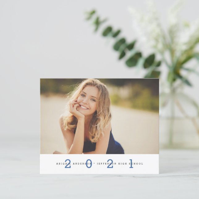 Budget Simple Photo Graduation Blue Announcement (Stehend Vorderseite)