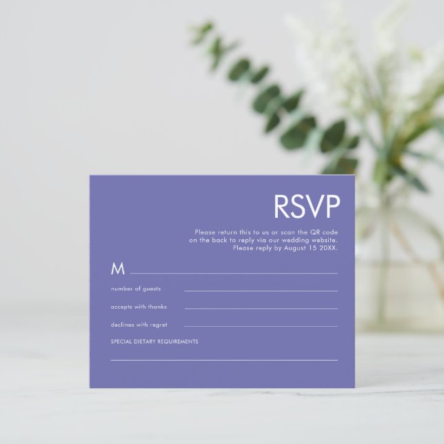 Budget Simple QR Code Blue Wedding RSVP (Stehend Vorderseite)