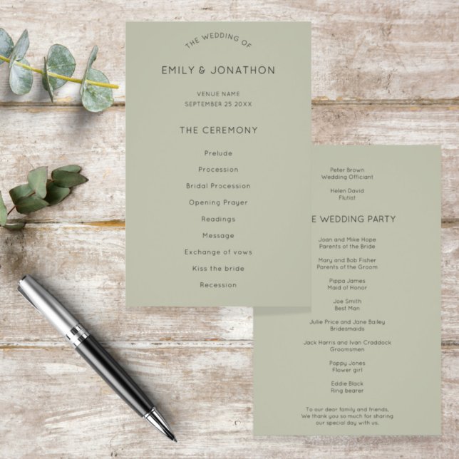 Budget Simple Soft Sage Green Wedding Programm (Von Creator hochgeladen)