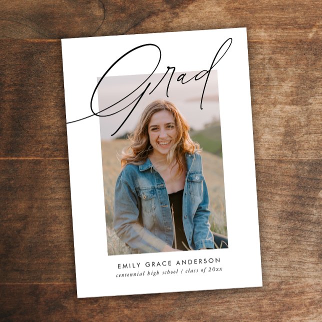 Budget Trendy Calligraphy Drei Foto Abschluss Ankündigung (Von Creator hochgeladen)