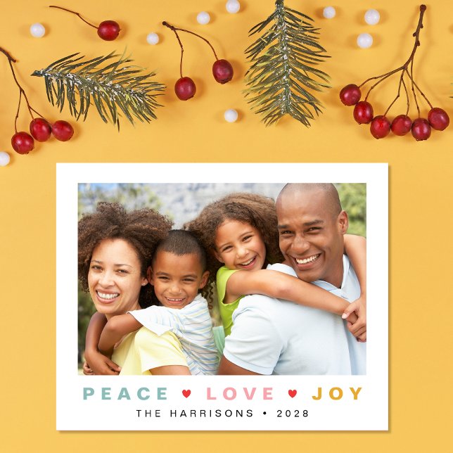 Budget Weihnachten Frieden Liebe Joto 3 Foto-Karte (Share the love and warmth of the holiday season with this personalized photo Christmas card)