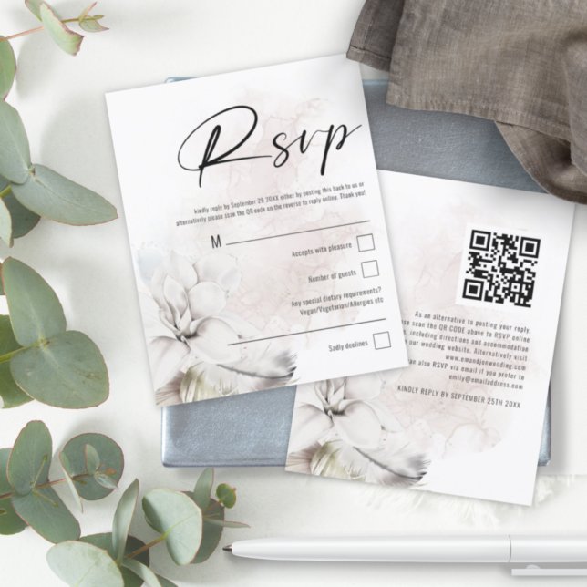Budget White Floral QR Code Hochzeit RSVP (Von Creator hochgeladen)