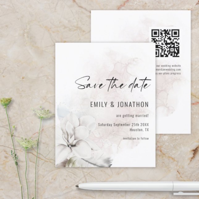 Budget White Florals QR Wedding Save the Date (Von Creator hochgeladen)