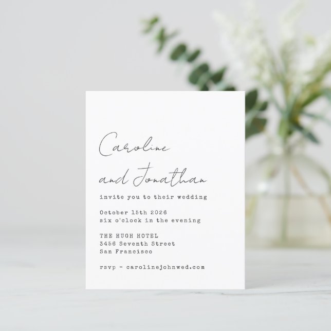 Budget White Schreibwriter Script Wedding Einladun (Stehend Vorderseite)