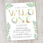 Budget Wild One Safari Baby Dusche Einladung<br><div class="desc">Eine niedliche und preisgünstige Babydusche mit "Wild One",  geschrieben in Briefen mit Safari-Aquarellen (Giraffenaffe,  Flamingo,  Zebra,  Tiger und Elefant) und tropischem Blattwerk. Personalisieren Sie auf Wunsch das Geschlecht des Babys (z.B. ist auf seinem,  ihr oder seinem Weg),  und den Namen und Duschdetails der Mutter in einfacher Typografie.</div>