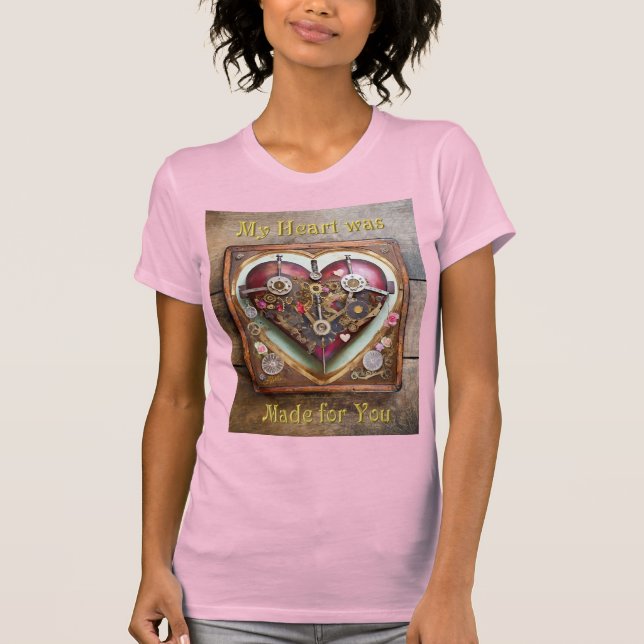 Buff Red Heart Steampunk Serie T-Shirt (Vorderseite)