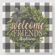 Buffalo Karo Black and White Boxwood Wreath