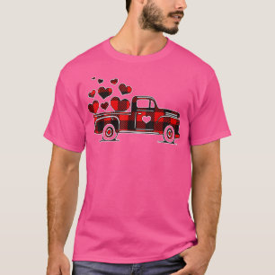 Buffalo Red Pläd Truck With Heart Cute Valentine' T-Shirt