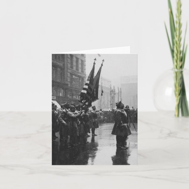 "Buffalo"-Soldaten kehren Farben zurück - 1919 Karte (Vorderseite)