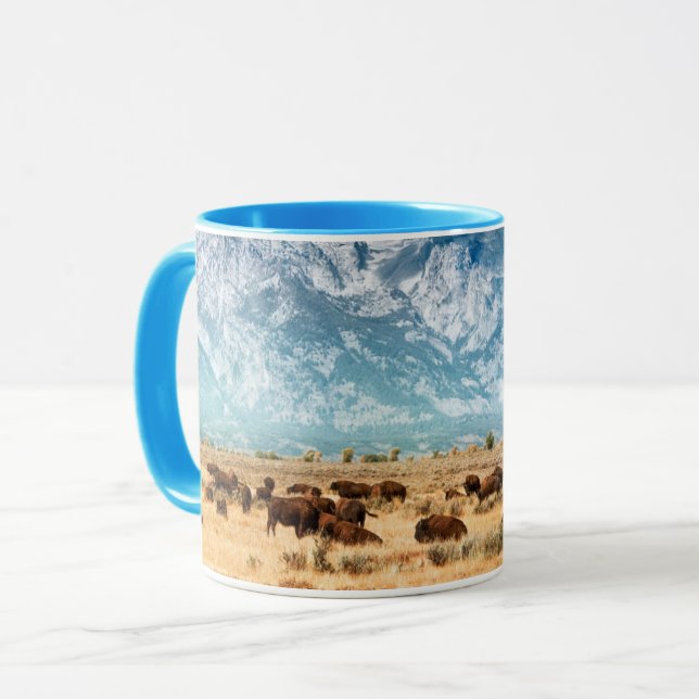 Buffalo Unterhalb des Grand Teton Mountains Tasse (Vorderseite Links)