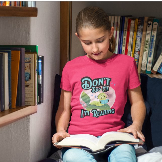 Bug mich nicht, ich lese Niedlichen Raupe T - Shir T-Shirt (Von Creator hochgeladen)