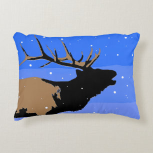 Bugling Elk im Winter - Original Wildlife Art Dekokissen