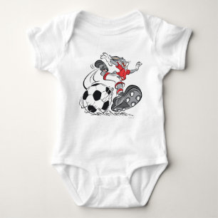 BUGS BUNNY™ Playing Soccer Baby Strampler