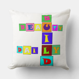 BUILD BEAUTY DAILY Throw Pillow Kissen